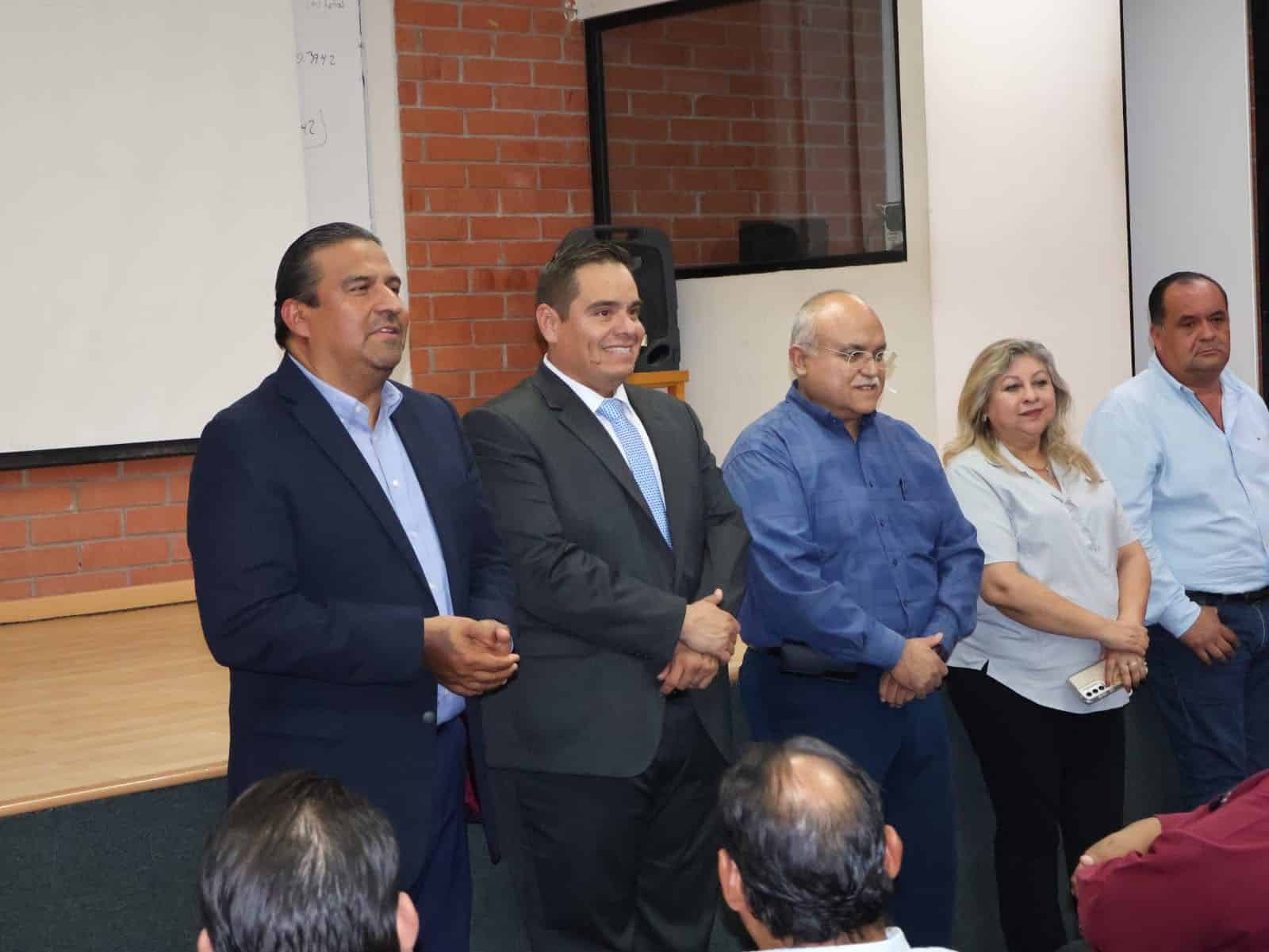 Cambio inesperado en el TEC de Monclova: Raúl Sergio Farías deja la dirección;