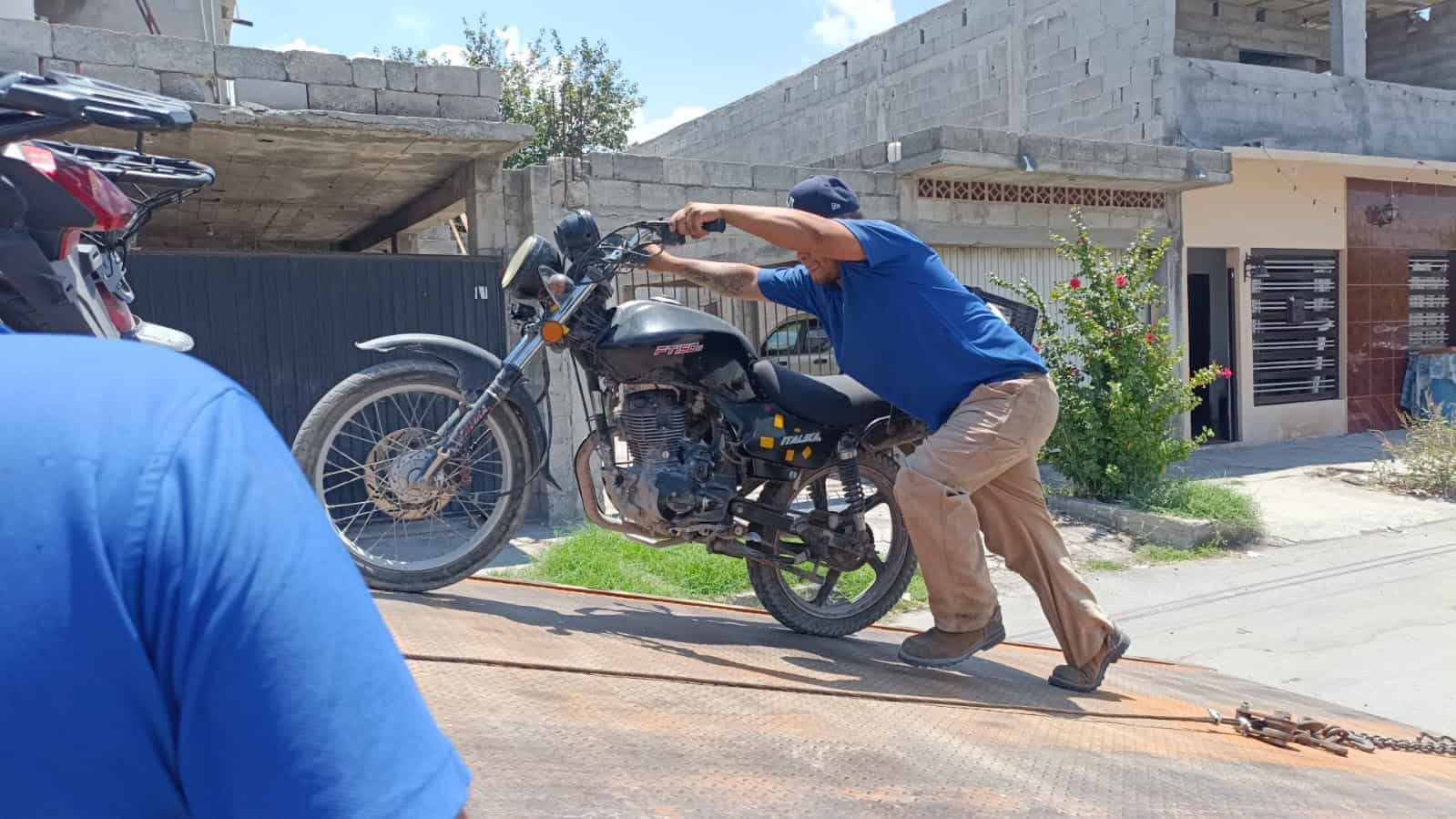 Alcaldesa de Frontera inicia operativo para motociclistas
