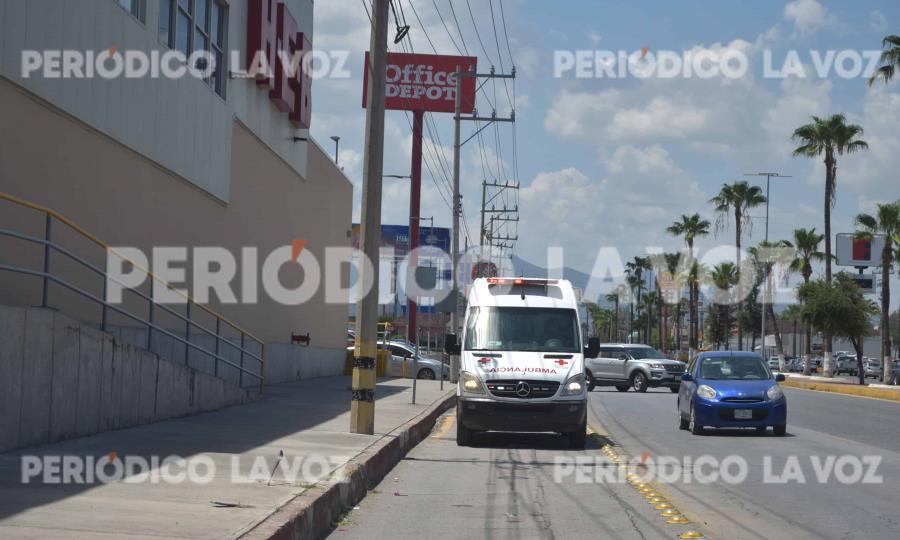 Accidente leve interrumpe celebración de aniversario en Monclova
