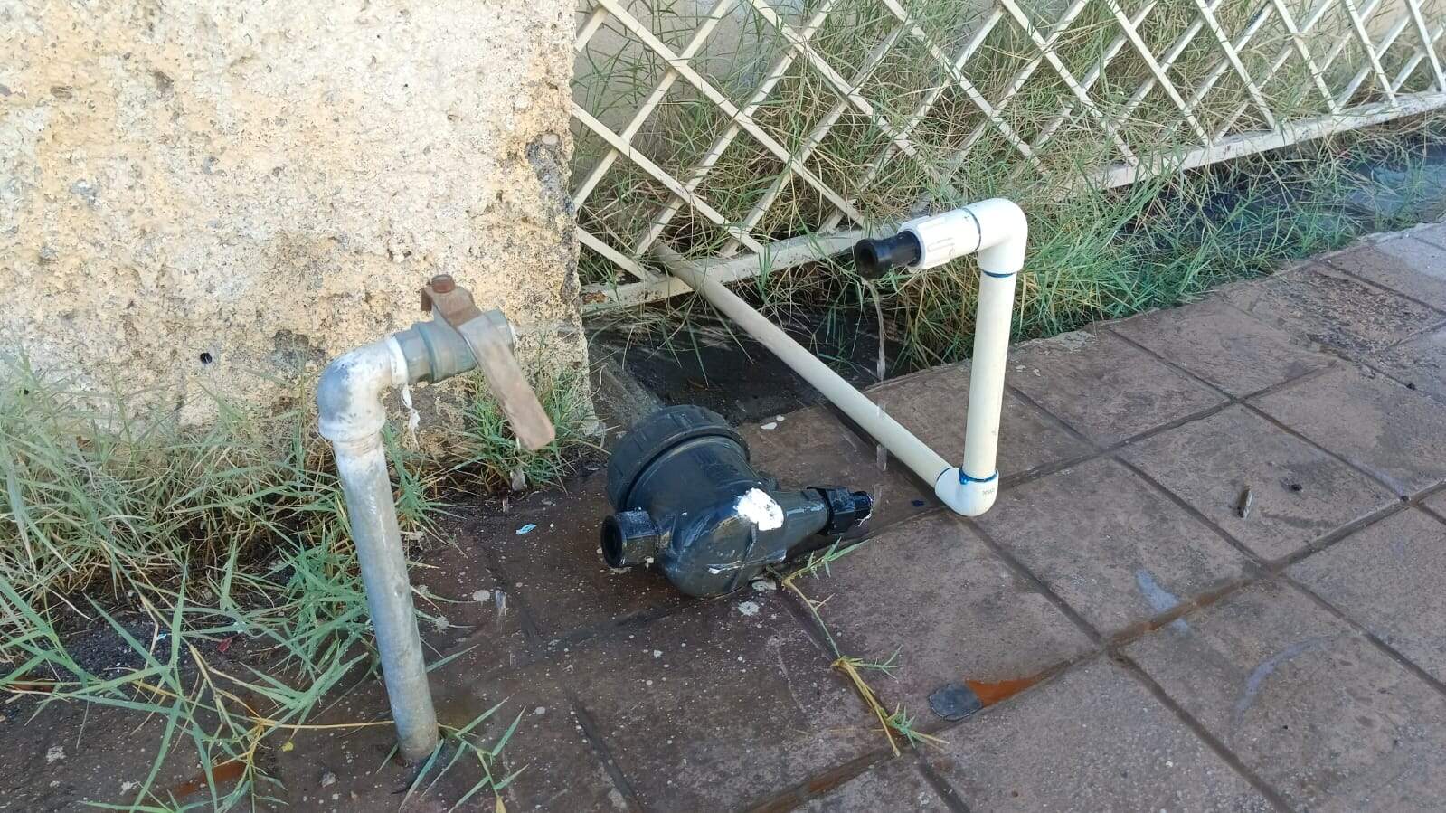 Acto Vandálico Daña Toma de Agua en Oficina de Empleo de Sabinas