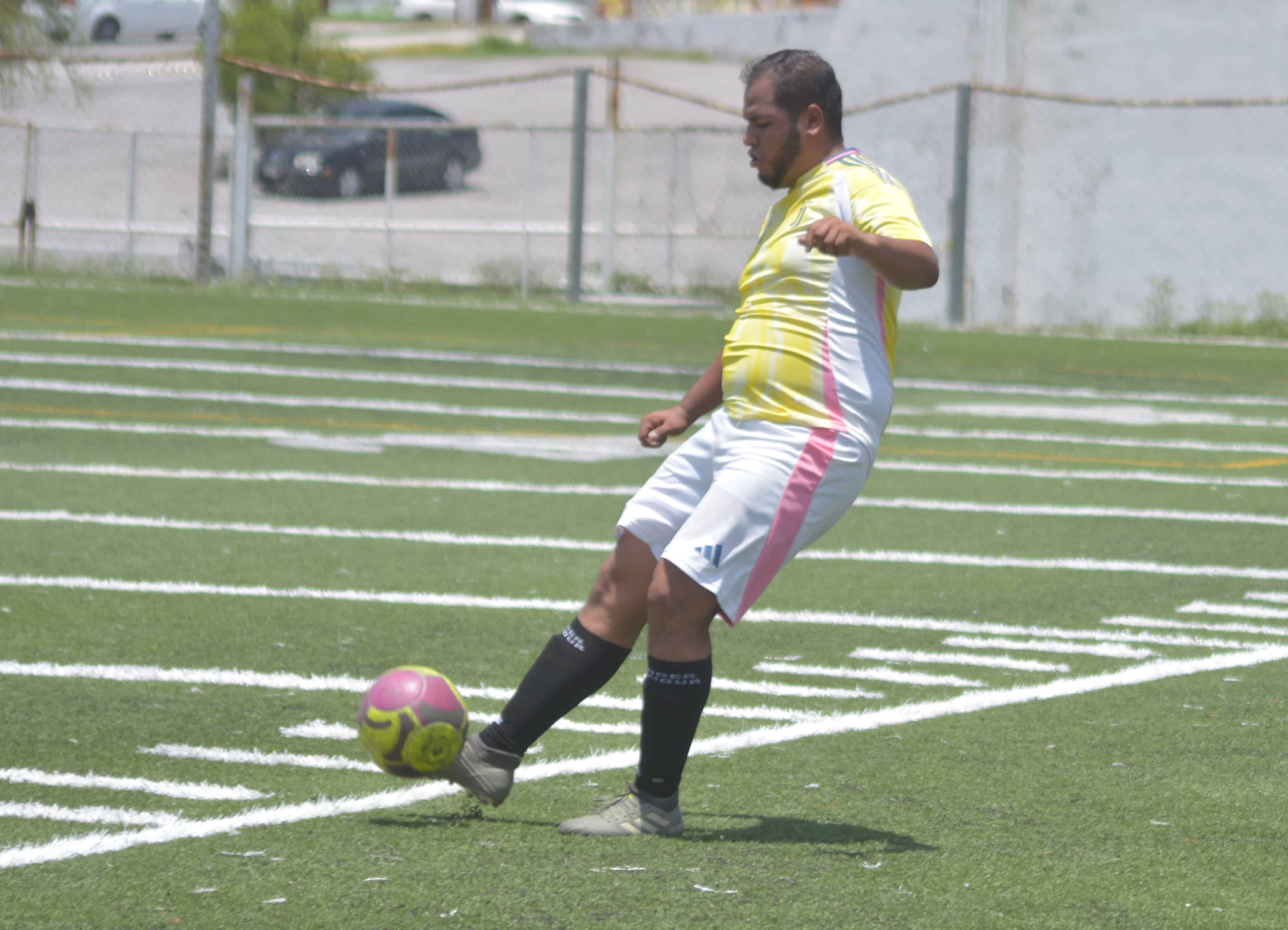 Oriente Élite vence al Deportivo Guerrero en un duelo cerrado