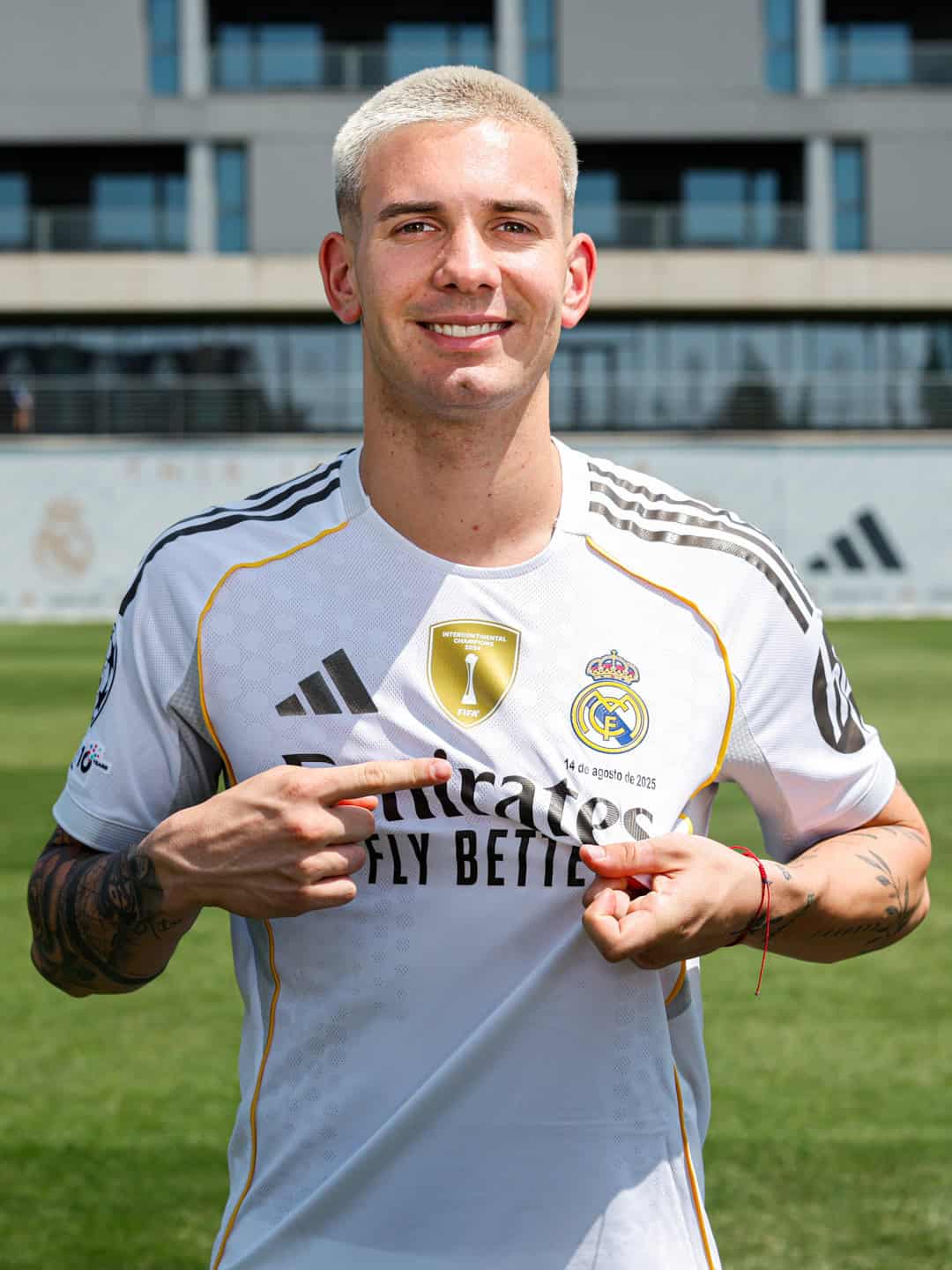 Franco Mastantuono ya es del Real Madrid: “Voy a dejarme la vida por esta camiseta”