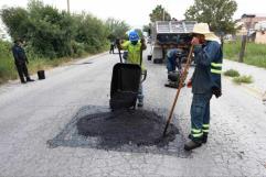 Saltillo: Cuadrillas de bacheo trabajan en cinco sectores de la ciudad