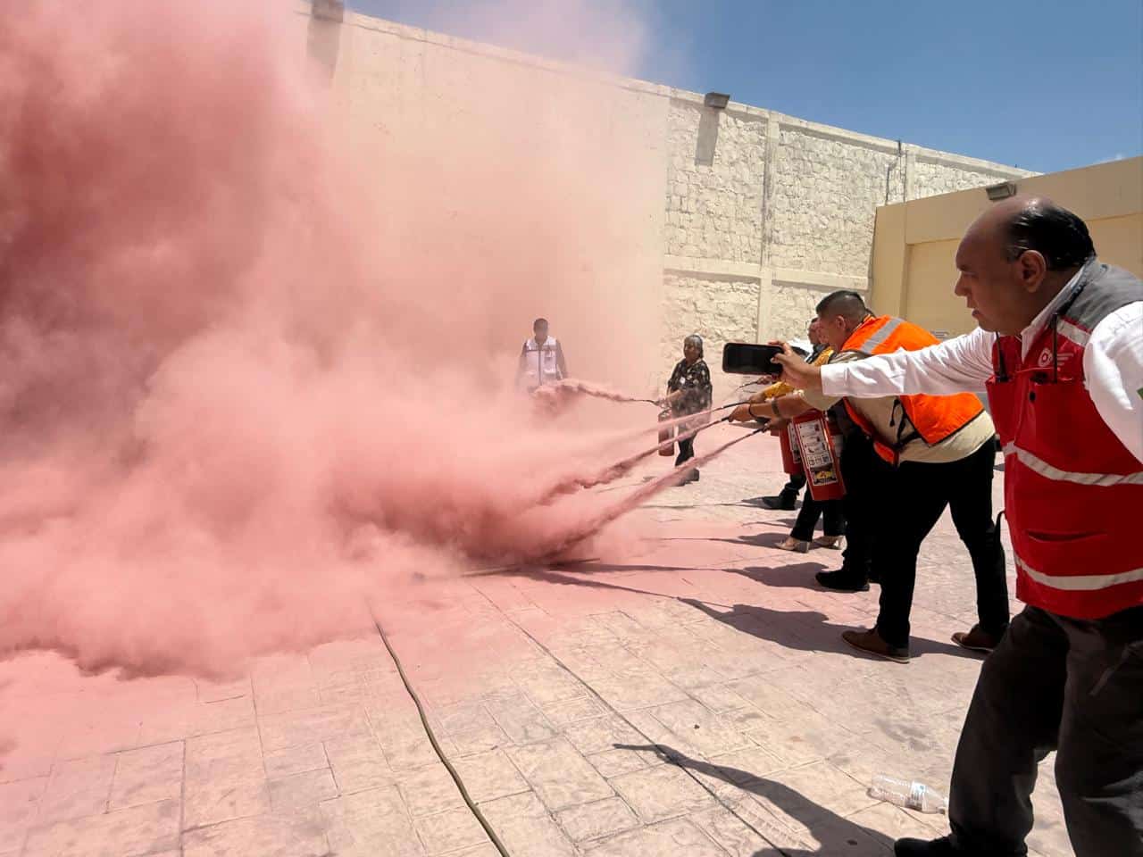 Simulacro de incendio en la Fiscalía General del Estado