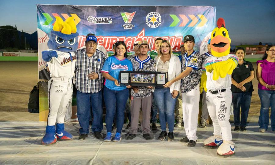 Inaugurada la Liga Municipal de Sóftbol en Homenaje a Zyhui Reséndiz Cázares
