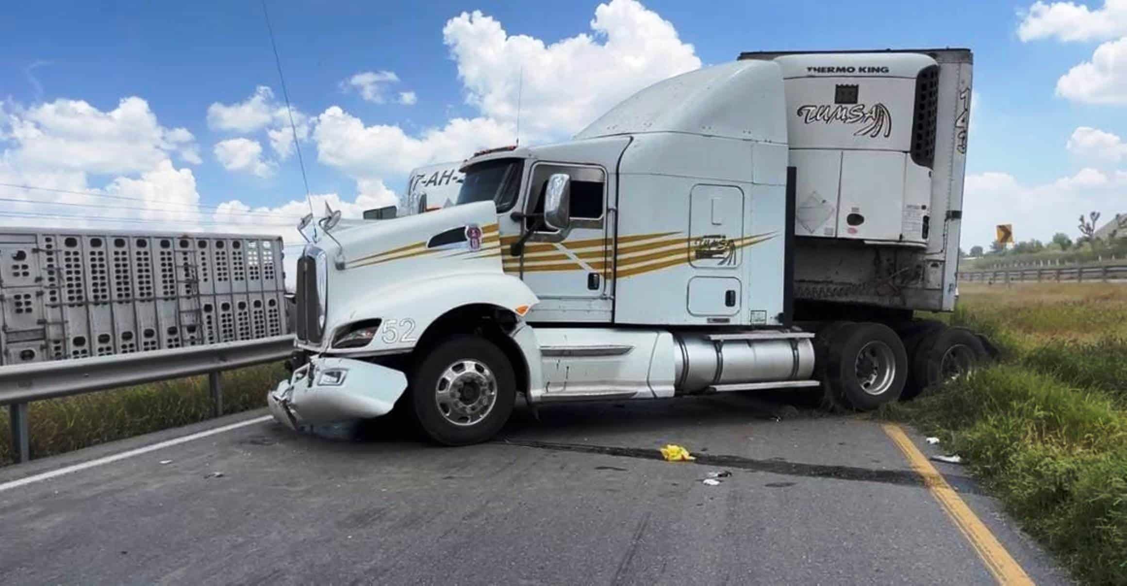 Guardia Nacional Interviene en Accidente de Carretera en Coahuila