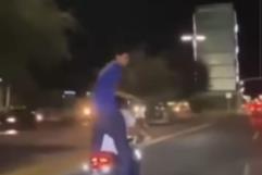 Jóvenes Motociclistas Desafían Leyes de Tránsito