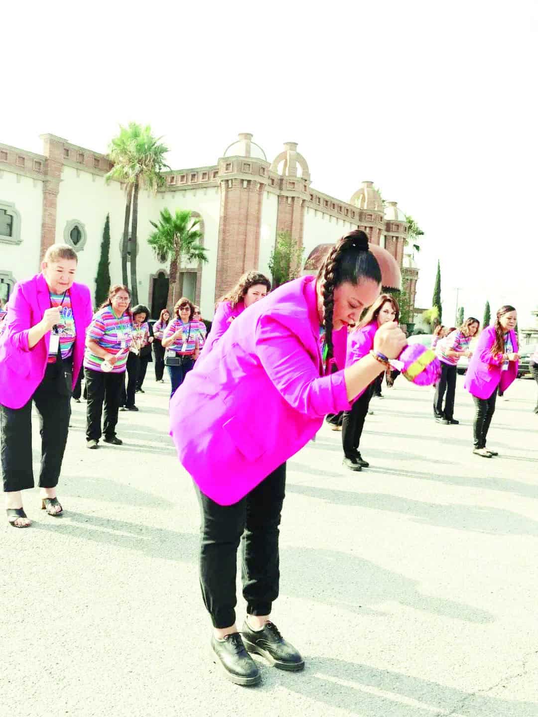 Danzan mujeres por la fe