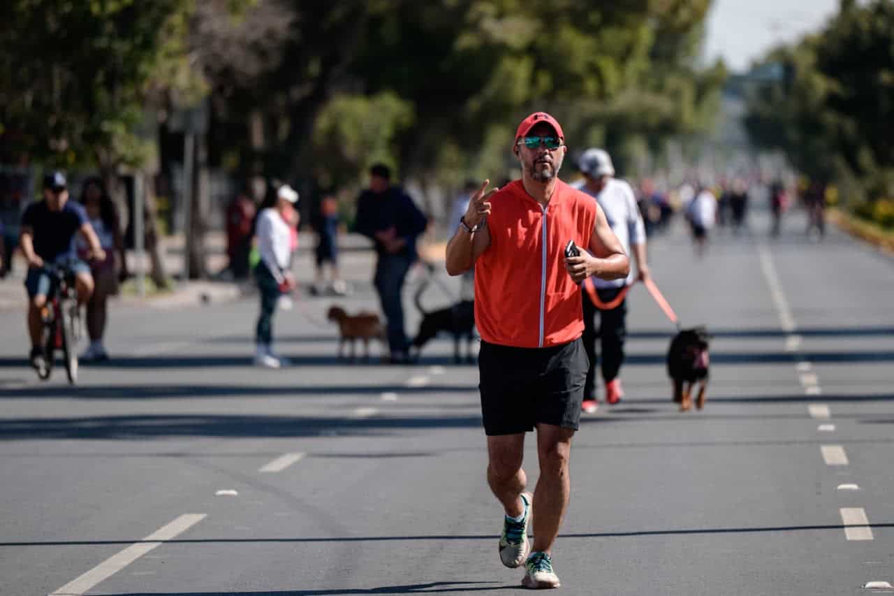 Disfrutan familias la Ruta Recreativa