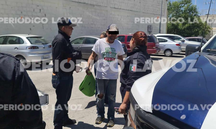 Intervención policial por consumo de alcohol en la vía pública