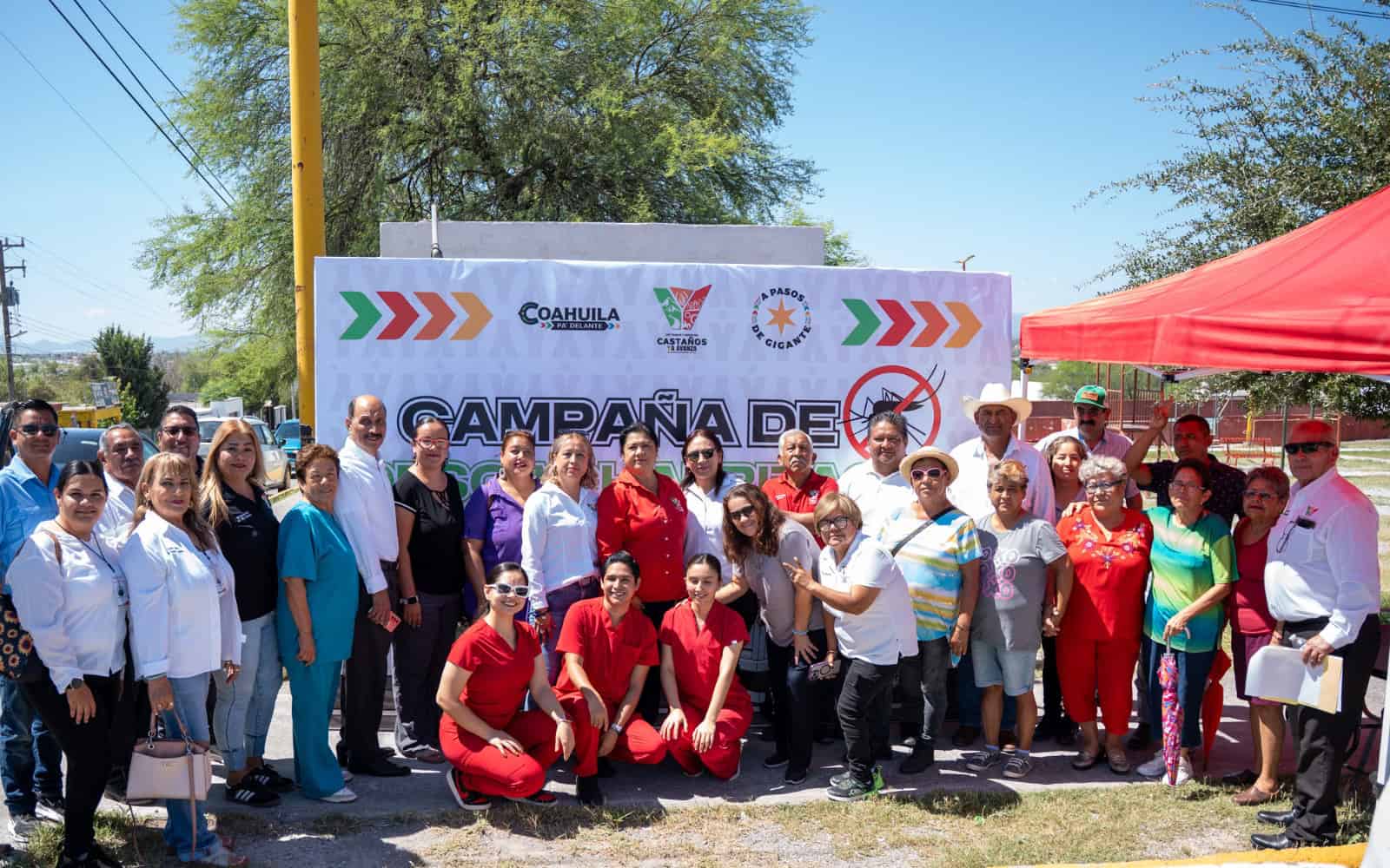 Presidenta municipal de Castaños lidera iniciativa de descacharrización para prevenir enfermedades
