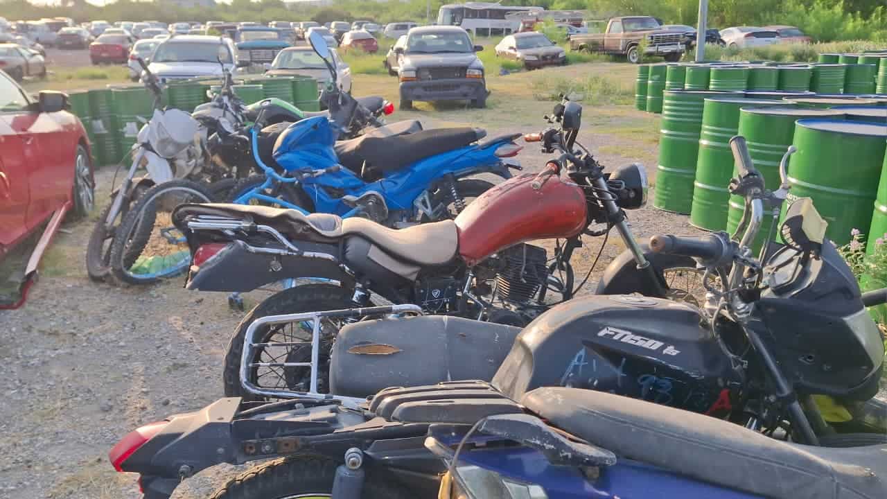Retiran motocicletas a menores que circulan sin documentos en regla