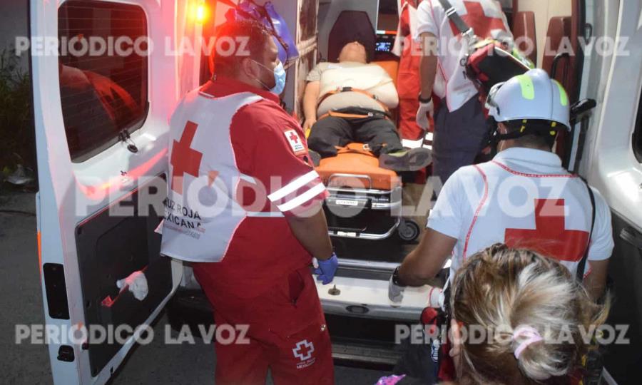 Adolescente de 14 años herido al caer en canal de desagüe en Monclova
