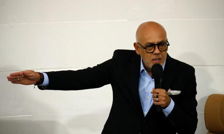 Jorge Rodríguez advierte a extranjeros en Venezuela sobre control fronterizo
