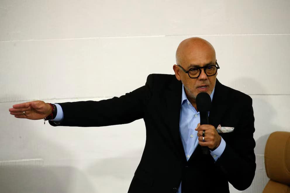 Jorge Rodríguez advierte a extranjeros en Venezuela sobre control fronterizo