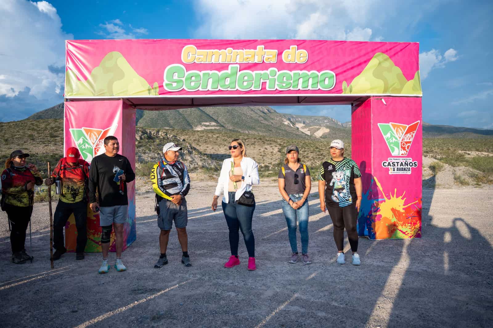Alcaldesa Yesica Sifuentes encabeza Caminata en Naturaleza