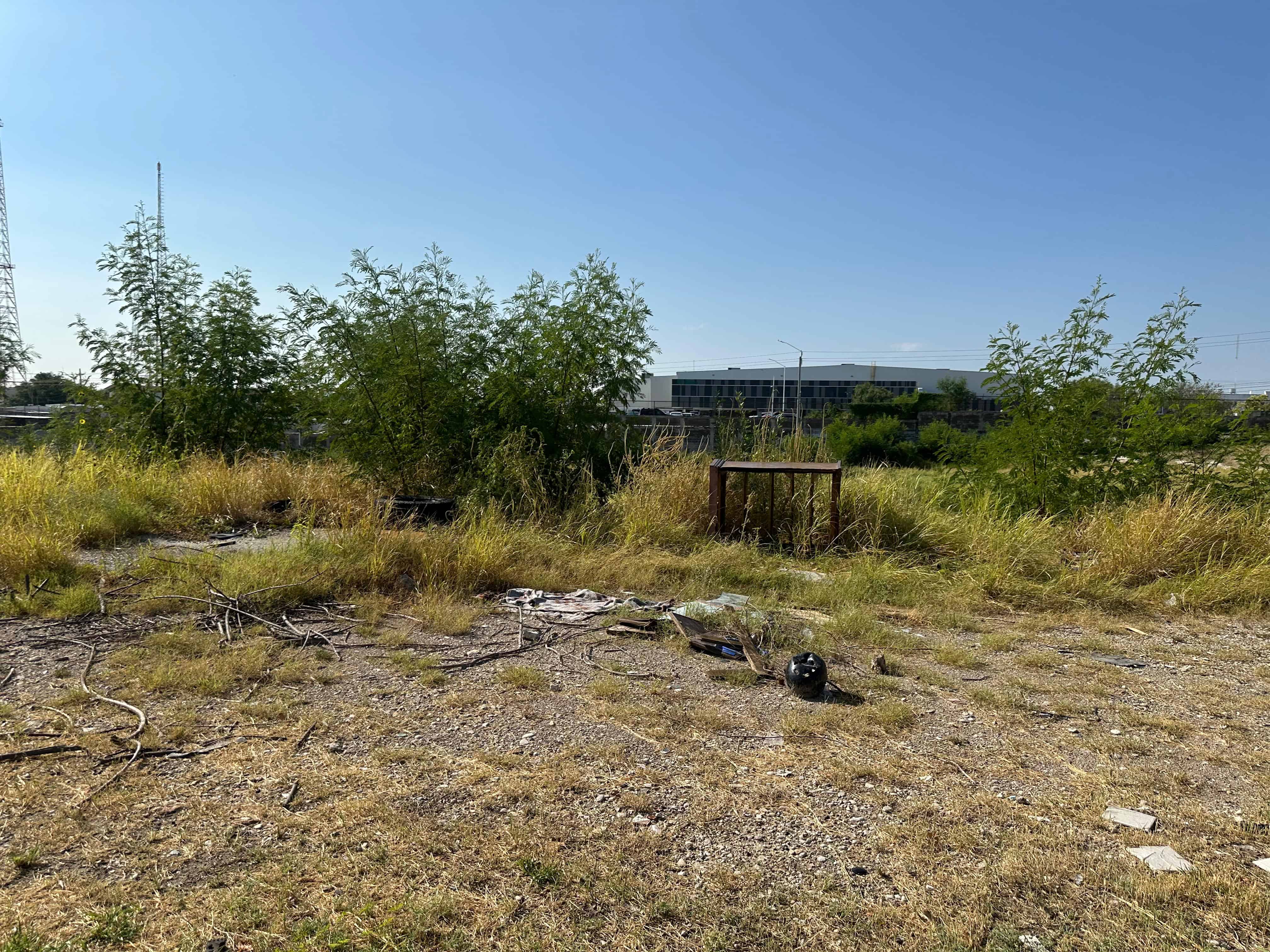 La voz en tu colonia: Hunde abandono municipal a colonia Esfuerzo Nacional 