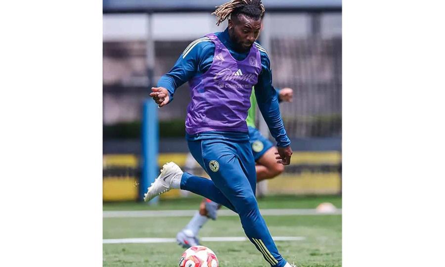 Allan Saint-Maximin se presenta en Club América junto a nuevos fichajes
