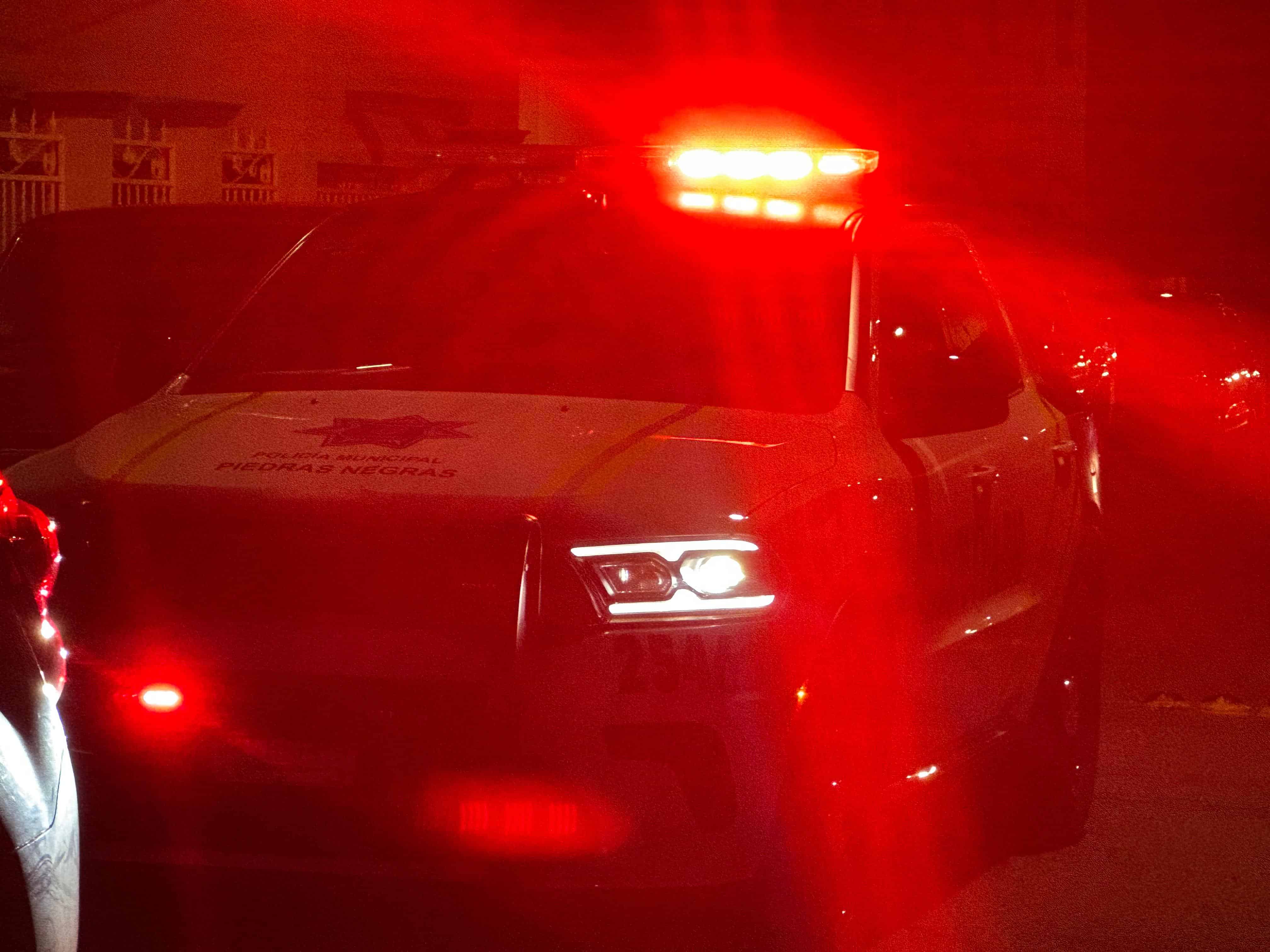 Padre descubre a su hijo con su madrastra en la colonia CROC