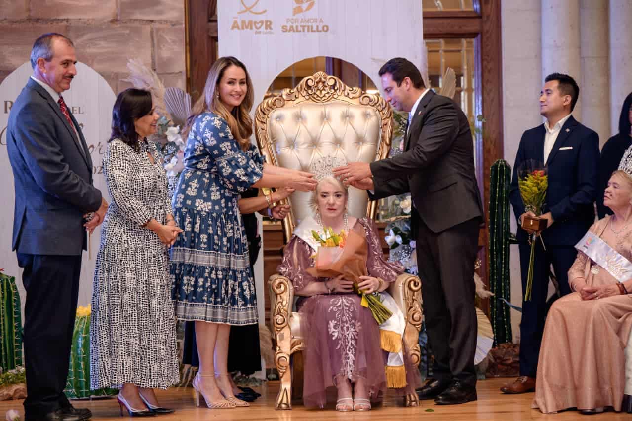 Coronación de la Reina Saltillo destaca beneficios para adultos mayores