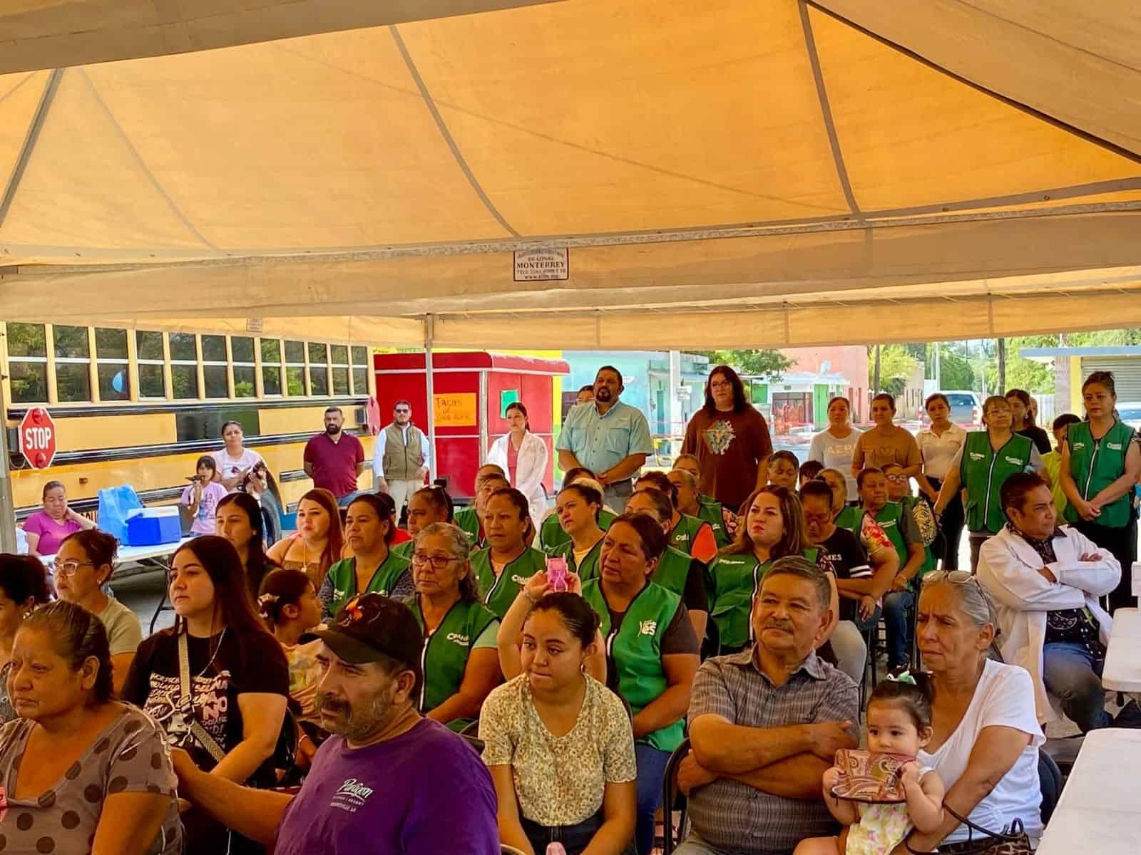 Caravana de la Salud Llega a Villa Unión con Servicios Médicos Gratuitos