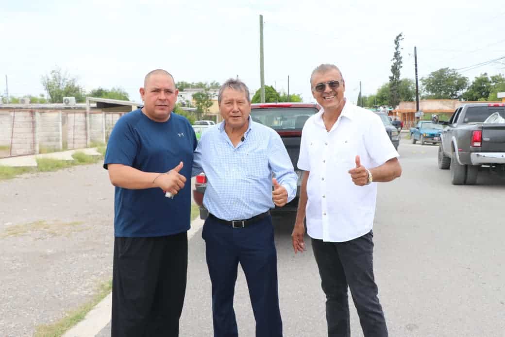 Atiende Óscar Ríos peticiones de colonia "Progreso"