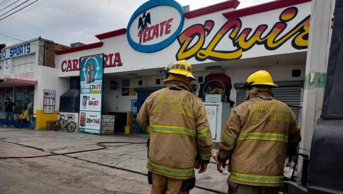 Controlan Incendio en Carnicería del Centro de Sabinas