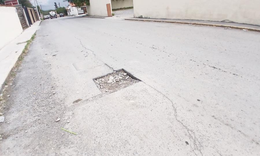 Festival de Bacheo: Ciudadanos de Arteaga, Coahuila, Exigen Soluciones