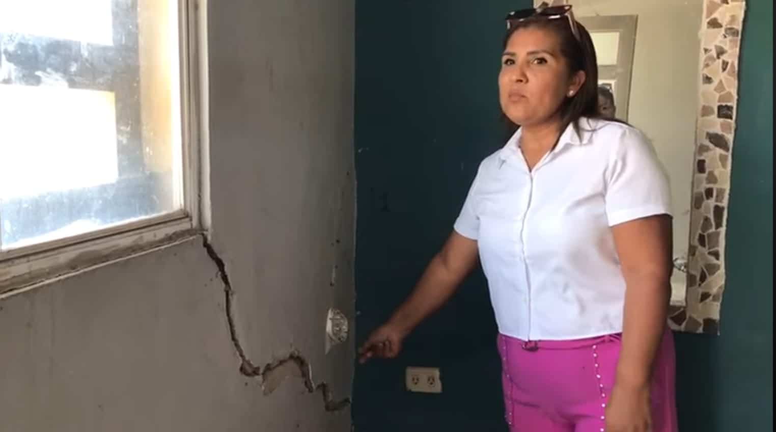 Delegado estatal de Infonavit requerido por situación de vivienda en malas condiciones