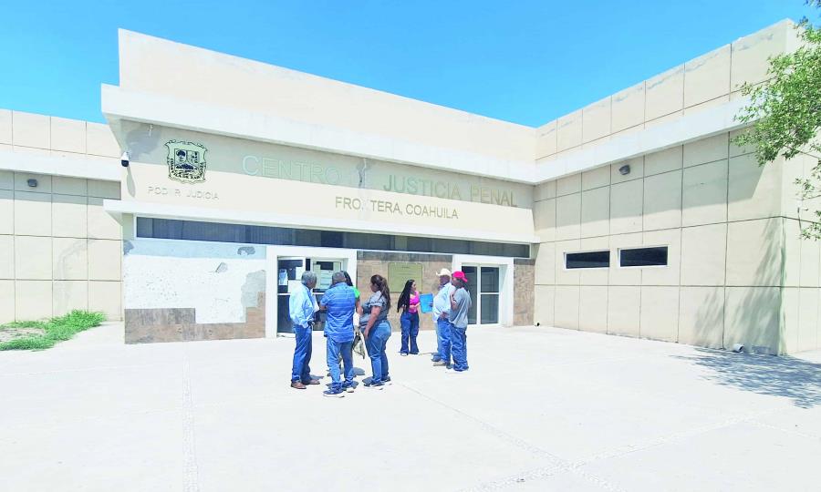 Liberados tres acusados por detención ilegal de ganado