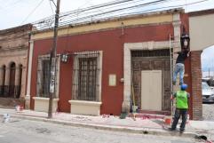 Programa Aquí Andamos Limpia Puente Peatonal en Saltillo