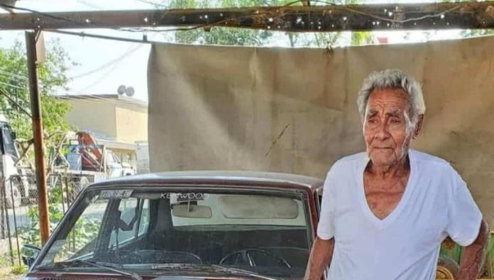 Adulto mayor es atacado por abejas en carretera Allende–Villa Unión