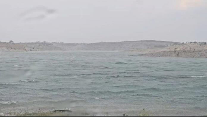 Presa de la Amistad sigue en niveles críticos pese a lluvias recientes