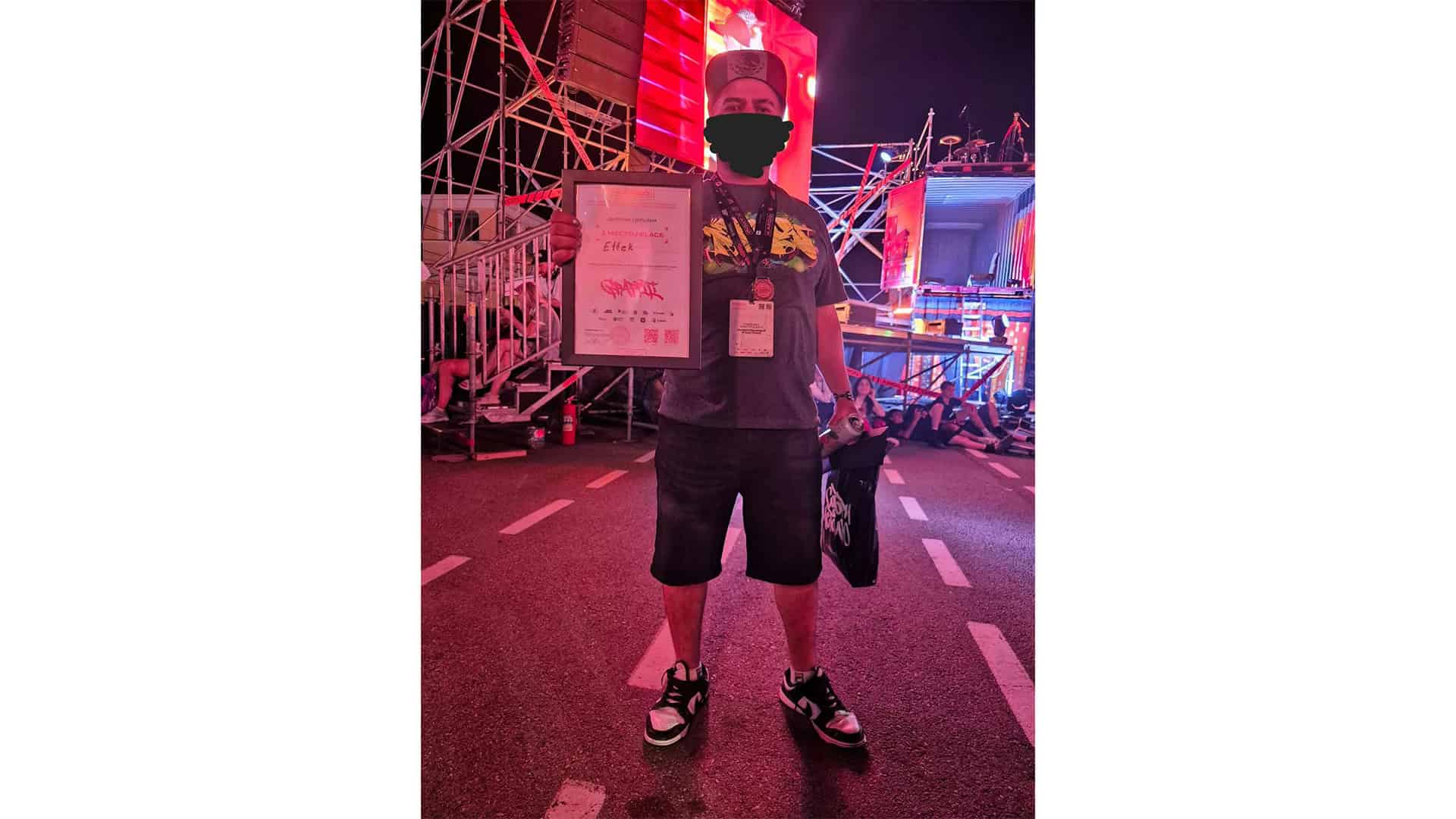 Joven de Monclova gana primer lugar en evento internacional de arte urbano en Rusia