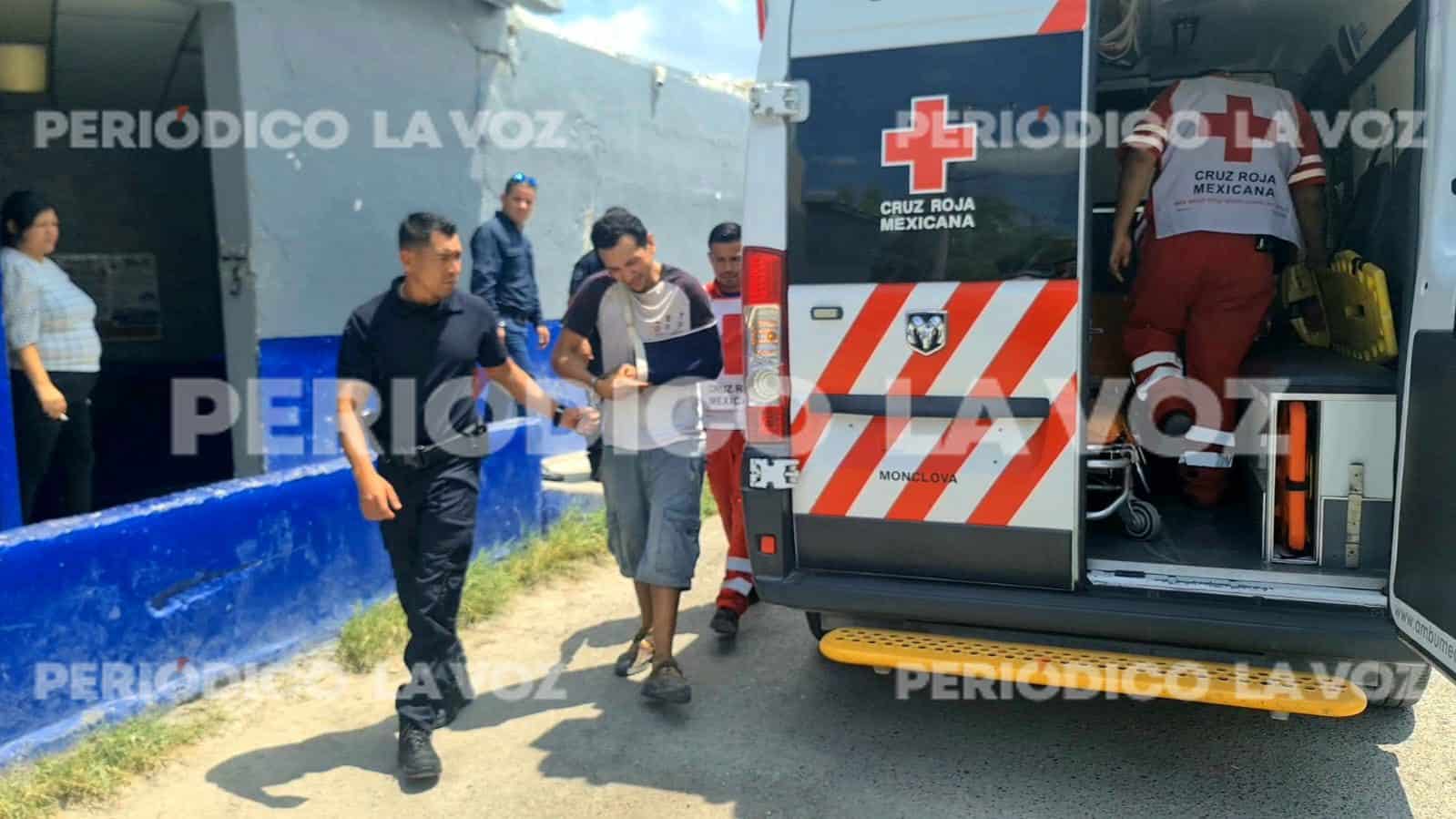 Detenido y Hospitalizado Tras Riña Familiar en Colonia Praderas del Sur