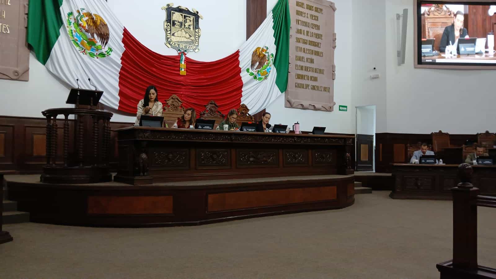 Fraustro Dávila analiza propuesta de homologación de multas en Arteaga