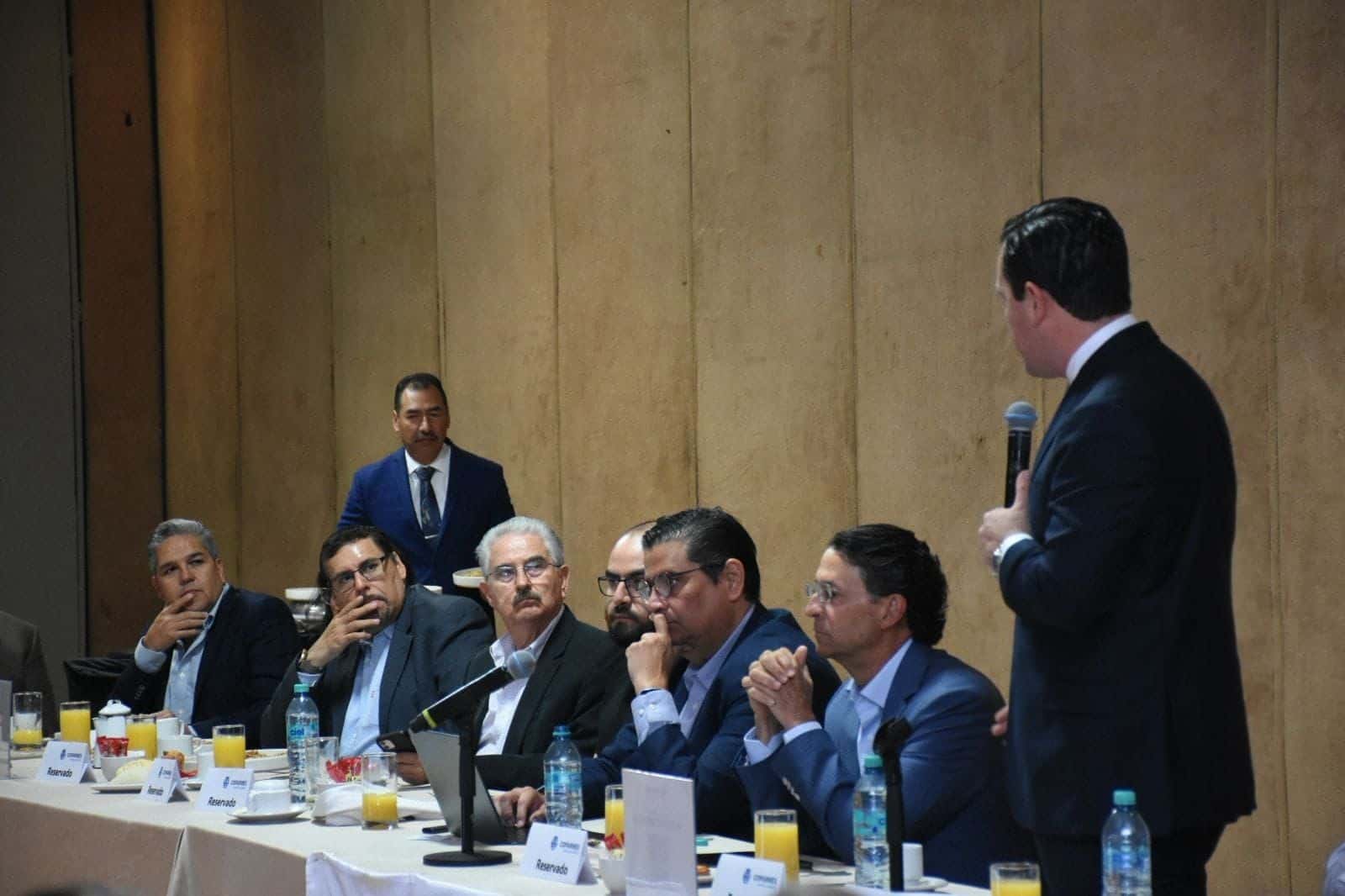 "A COAHUILA LO CUIDAMOS TODOS"; FEDERICO FERNÁNDEZ MONTAÑEZ