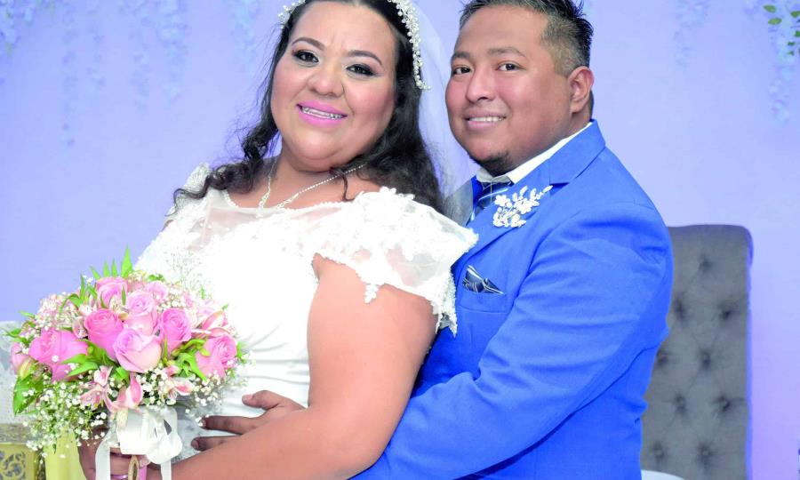 Emotiva boda de Gabriela Vázquez y Oscar Martínez en el Santuario de Guadalupe