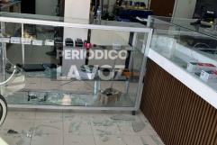 Inseguridad golpea comercio local de Sabinas con robo de celulares