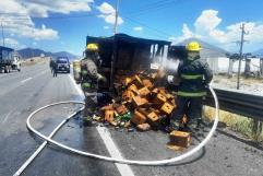 Incendio de Camioneta en Ramos Arizpe Moviliza a Cuerpos de Emergencia