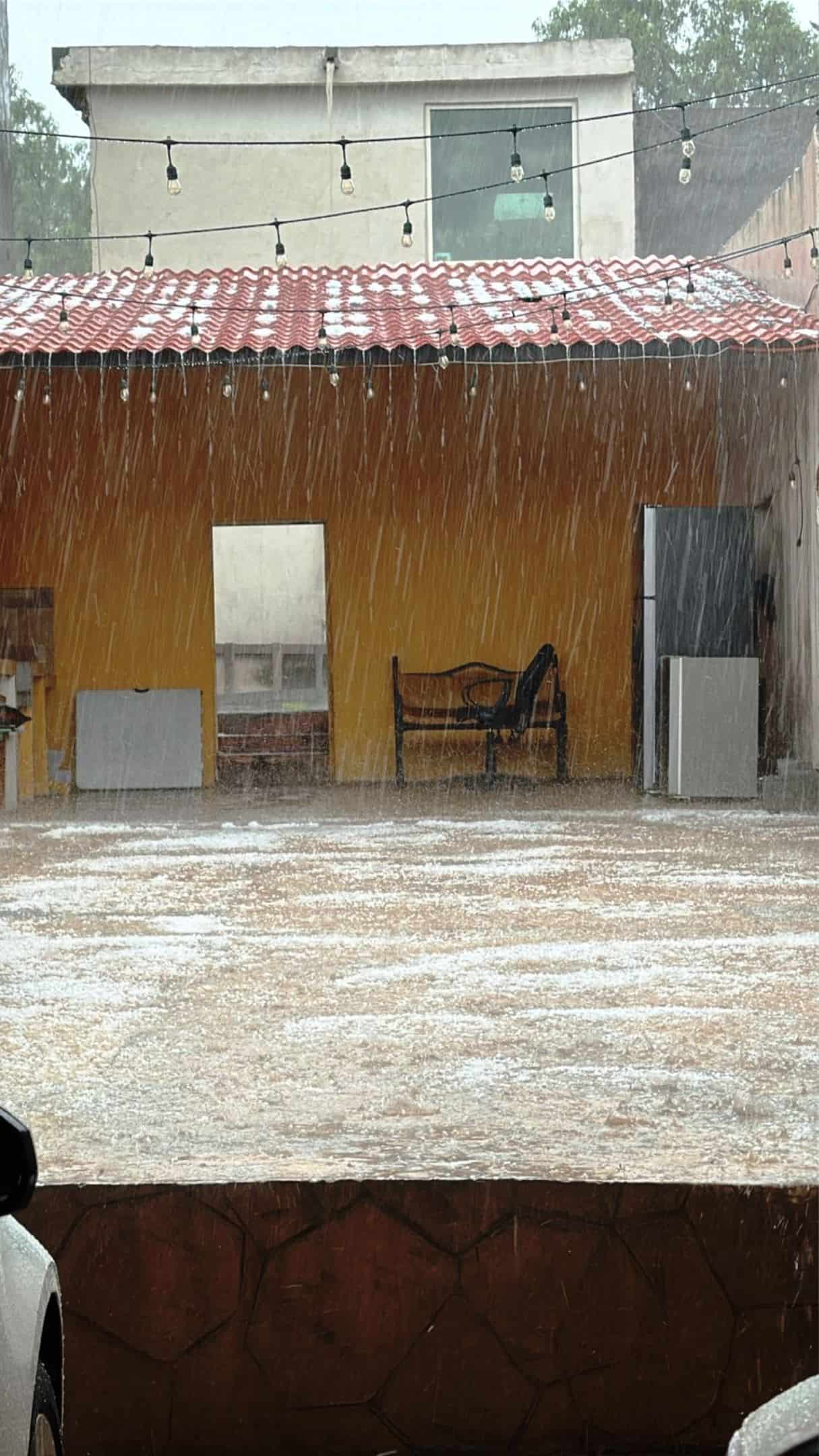 Intensa lluvia y granizo sorprenden a Saltillo