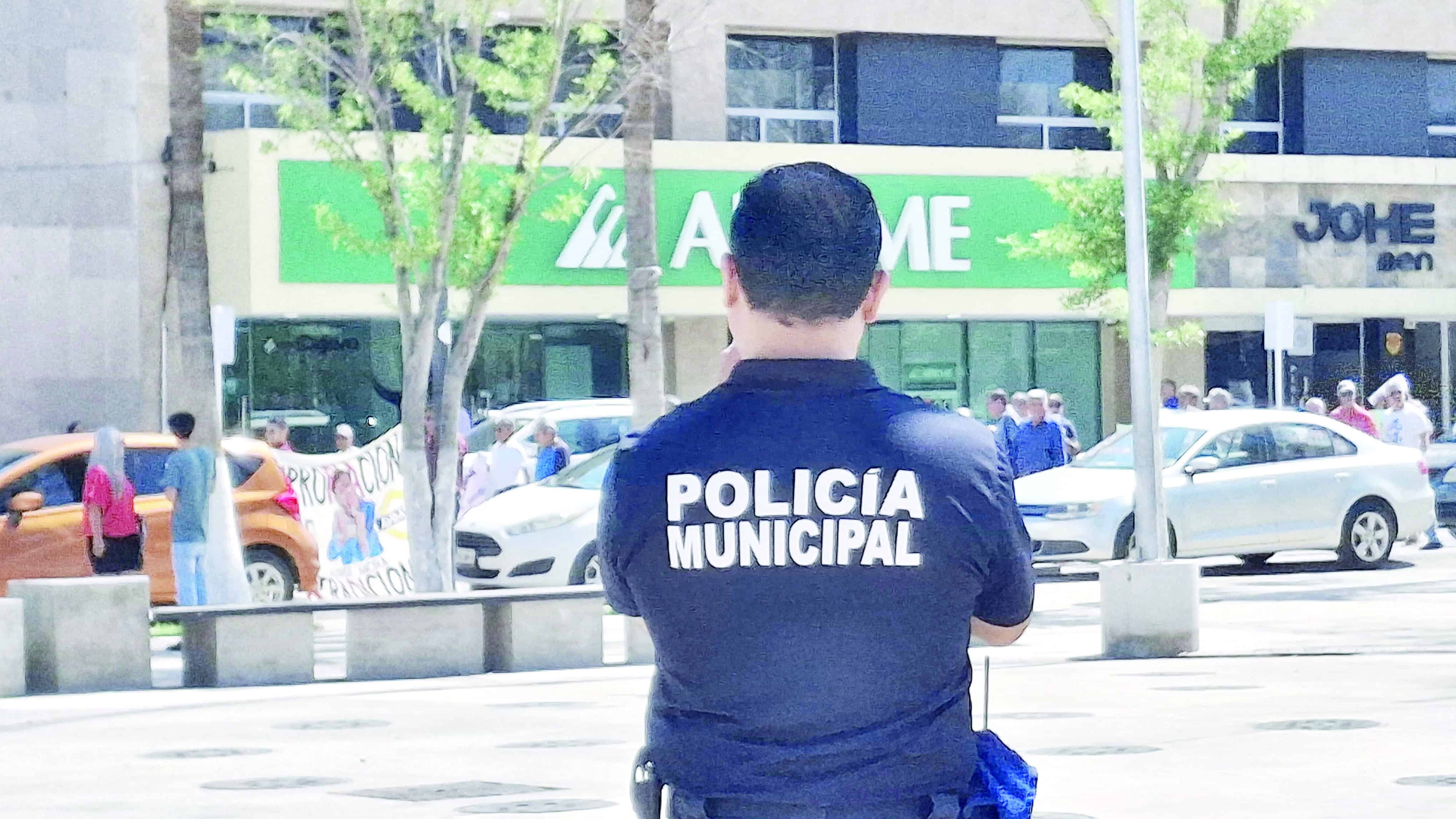 Investigación en Monclova por Usurpación de Uniformes de Policía