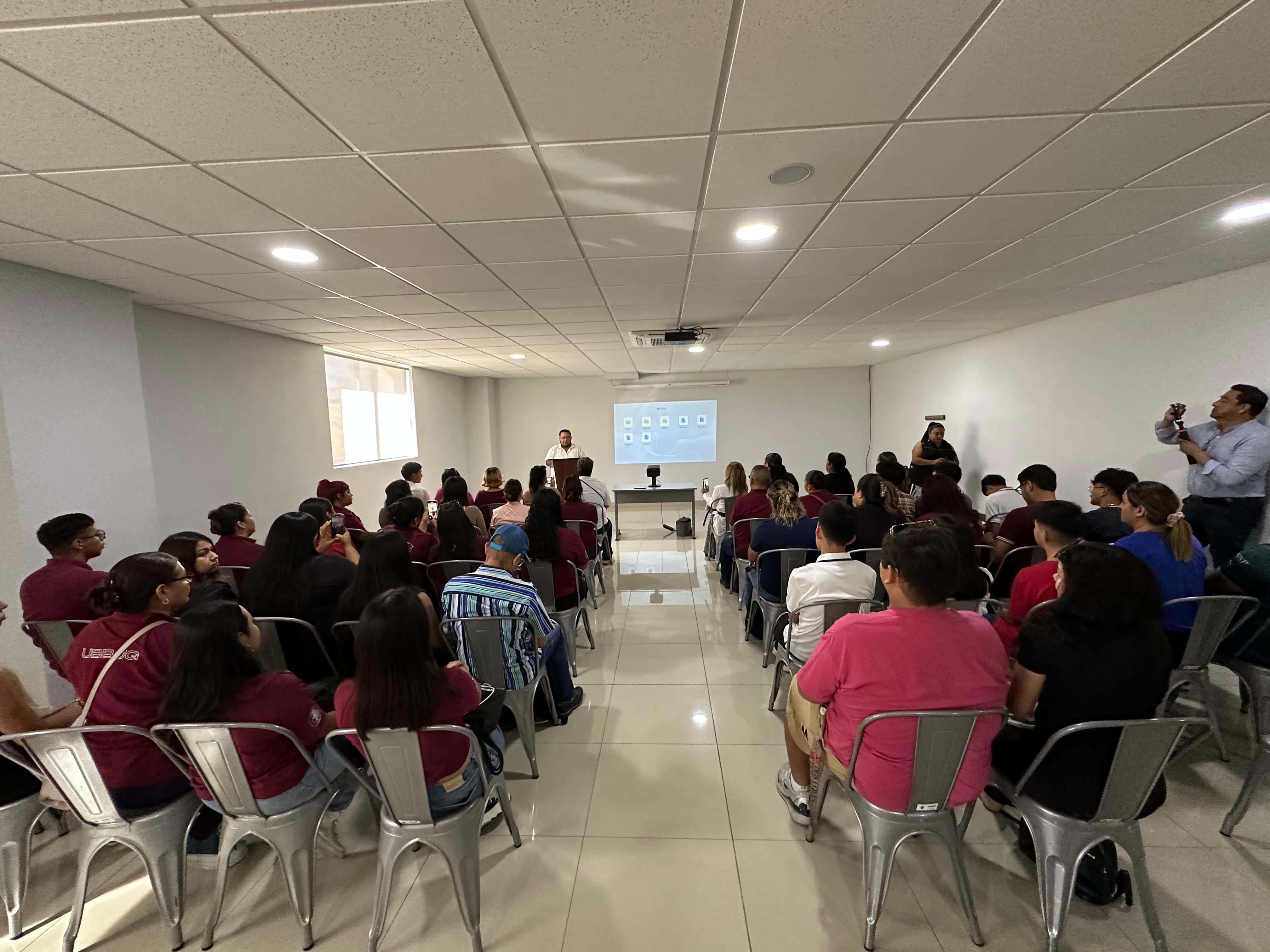 Bordan con memoria y dignidad: inauguran exposición en Piedras Negras