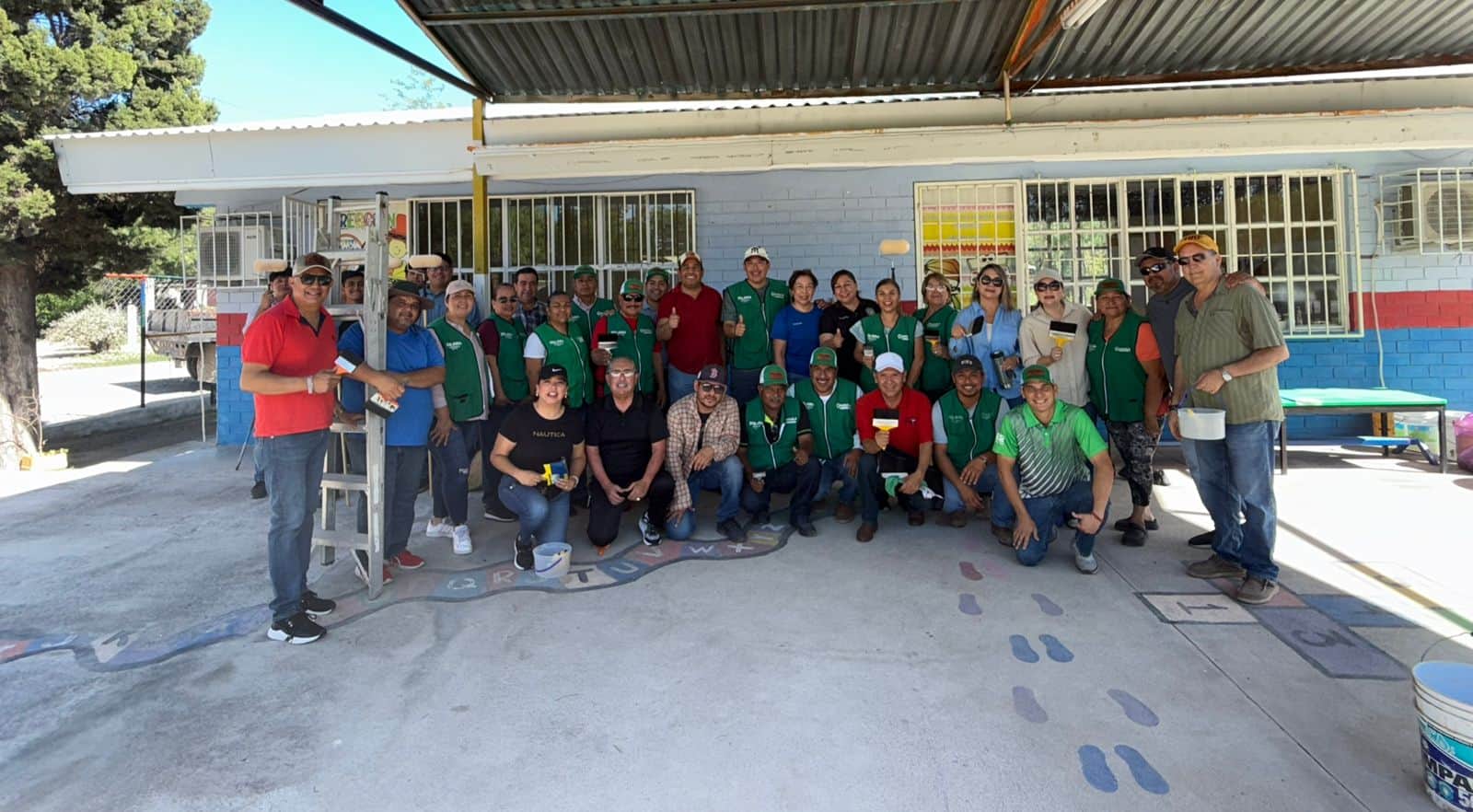 Renuevan Jardín de Niños Venustiano Carranza en Nueva Rosita 
