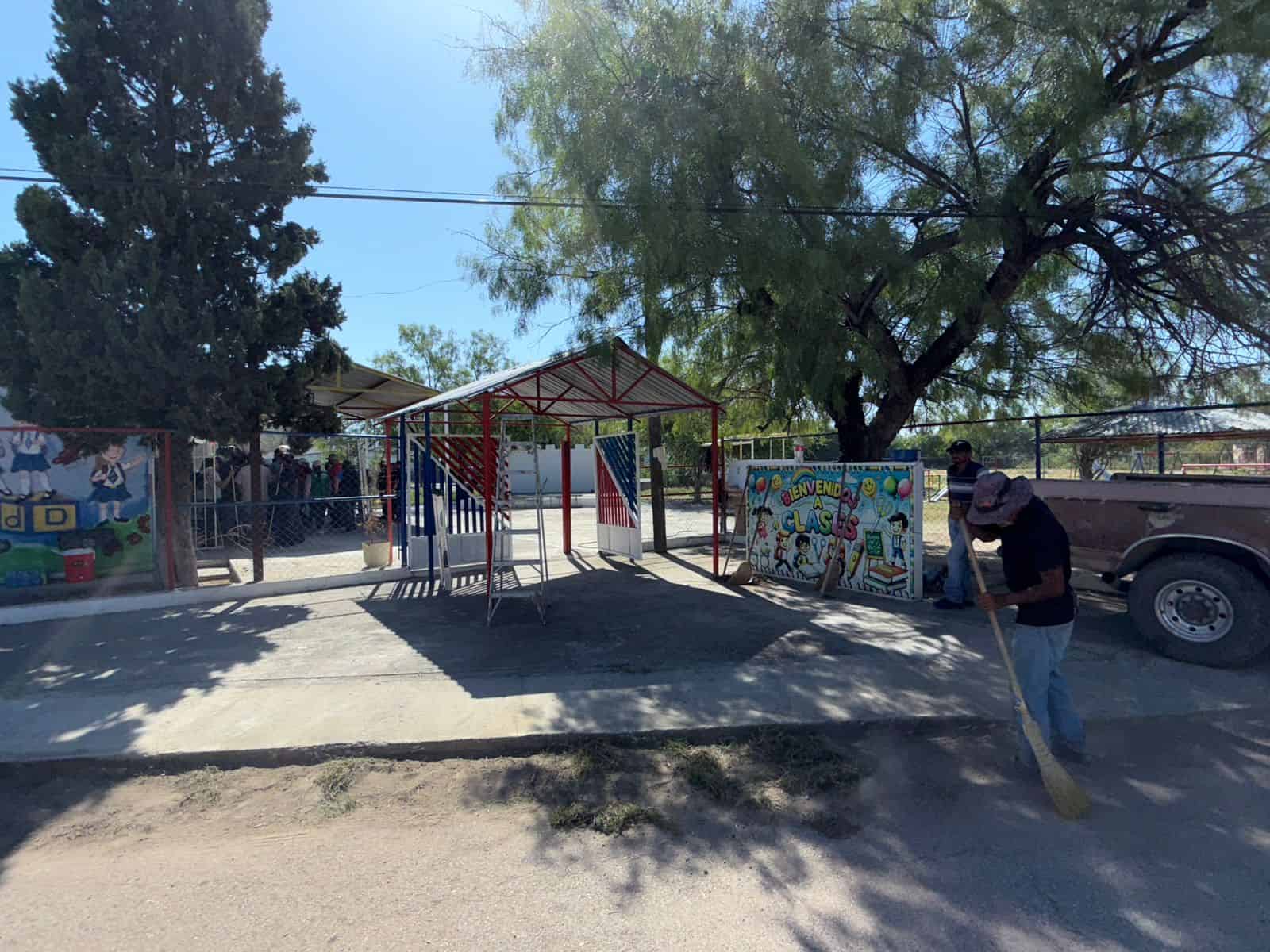Renuevan Jardín de Niños Venustiano Carranza en Nueva Rosita 