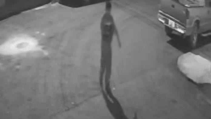 Ladrón armado con cuchillo escapa tras intento de robo en Sabinas