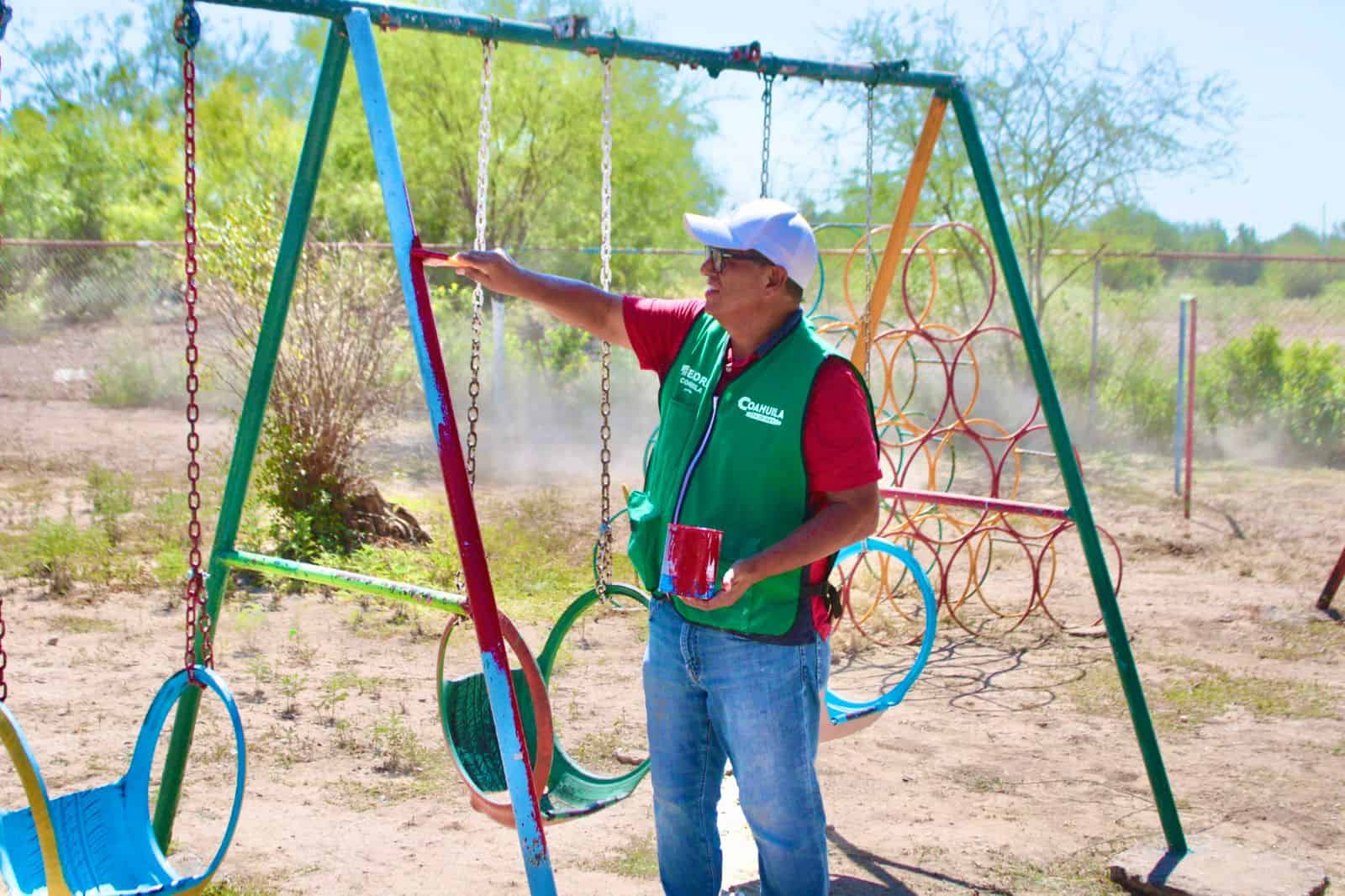 Ponen en marcha el programa "Pinta Tu Escuela" en el Jardín de Niños Jaime Torres Bodet