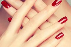 Europa prohíbe formaldehído en esmaltes de uñas por riesgos para la salud