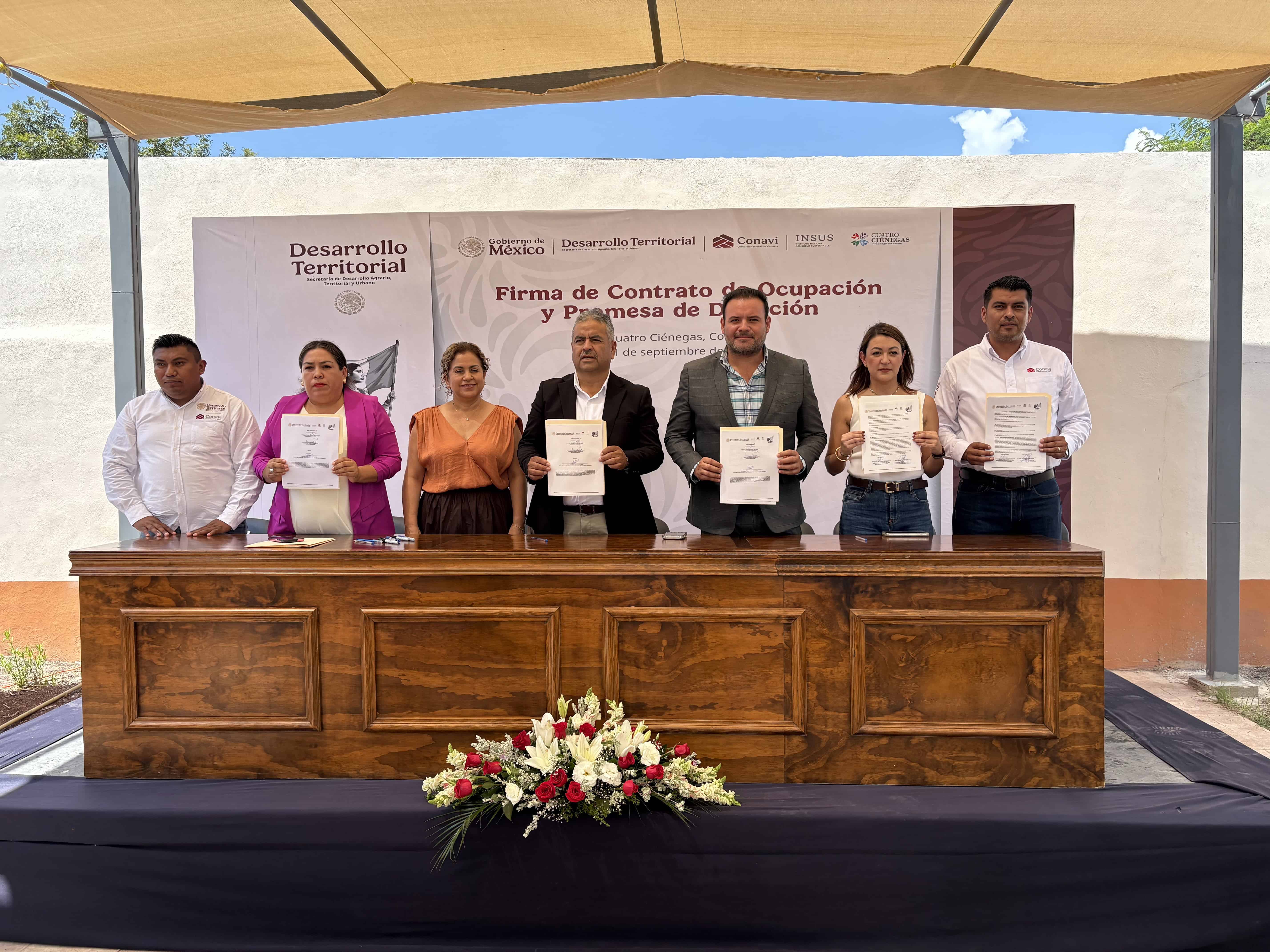 Firma de convenio en Cuatro Ciénegas para brindar viviendas de interés social