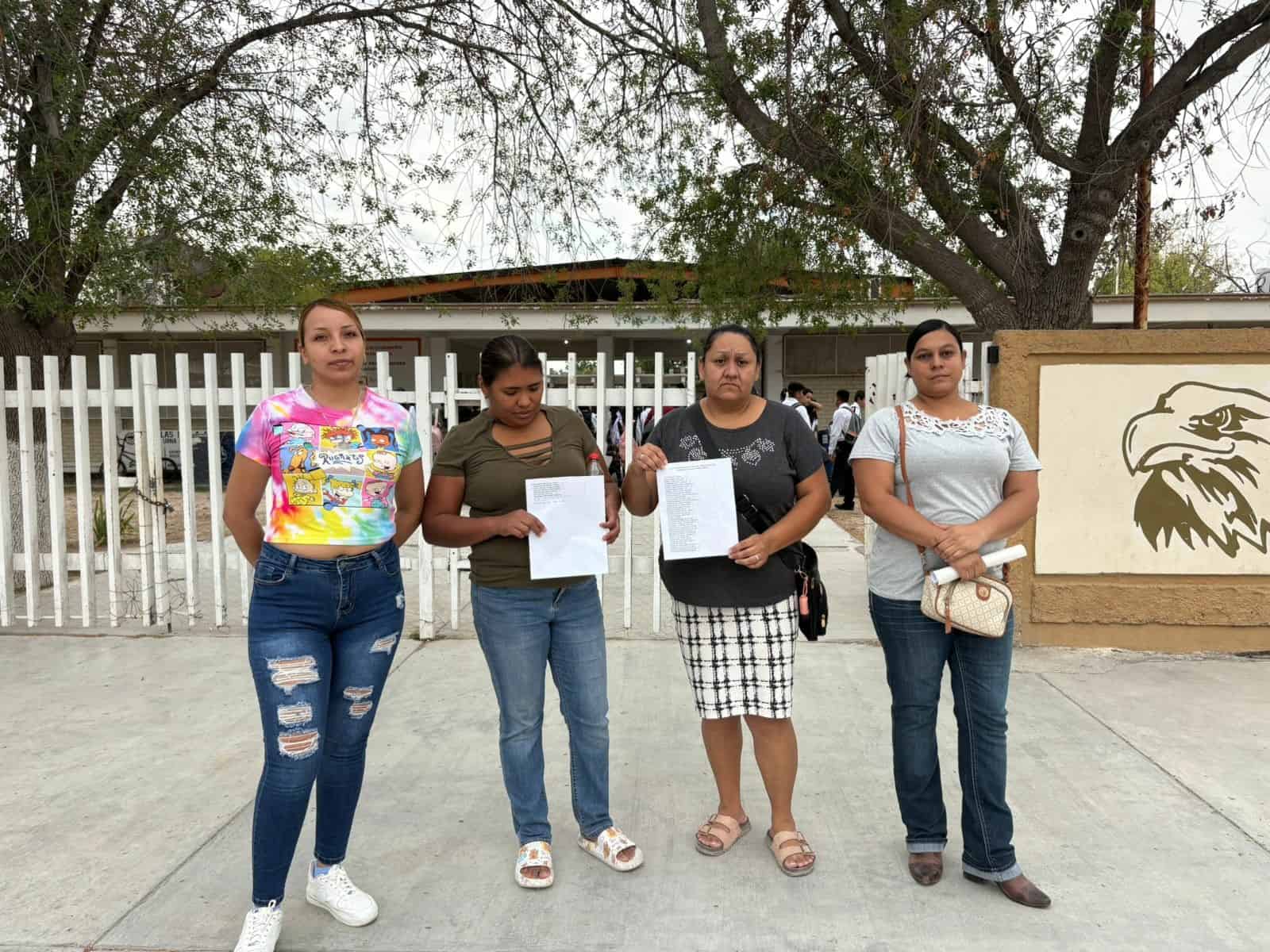 Gestión de padres de familia para apertura de nuevo grupo en Escuela secundaria Francisco Murguía